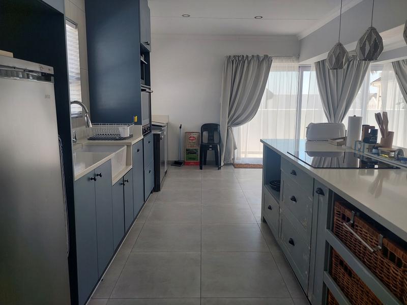 5 Bedroom Property for Sale in Britannia Bay Western Cape